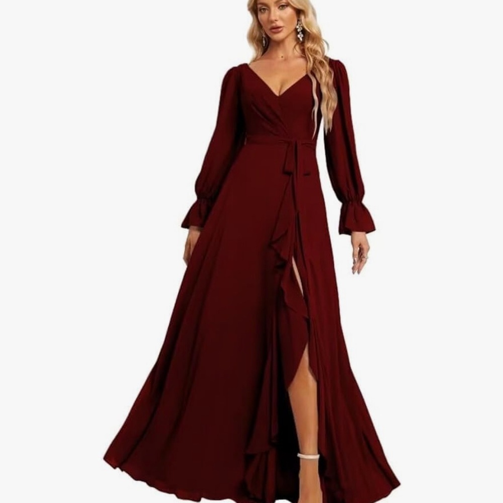 Elegant Burgundy Maxi Dress